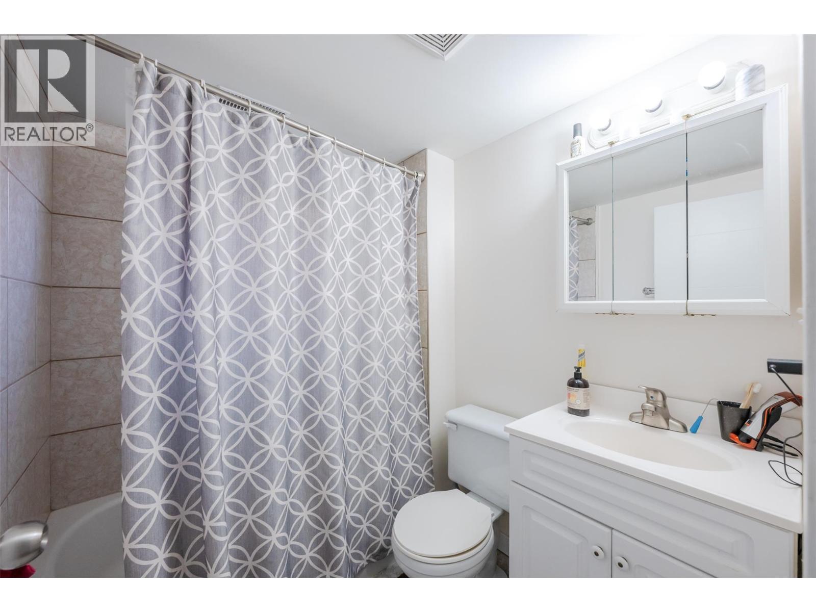 591 Gahan Avenue, Penticton, British Columbia  V2A 2C6 - Photo 29 - 10385259