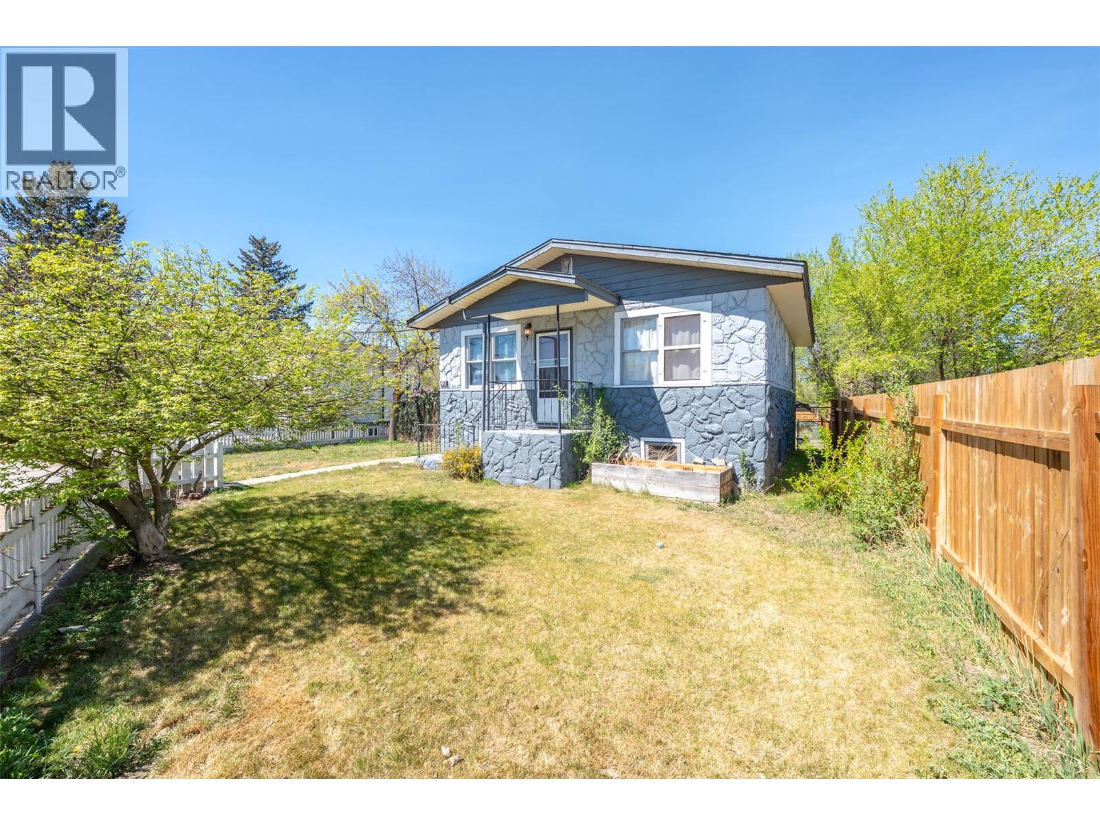 591 Gahan Avenue, Penticton, British Columbia  V2A 2C6 - Photo 44 - 10385259