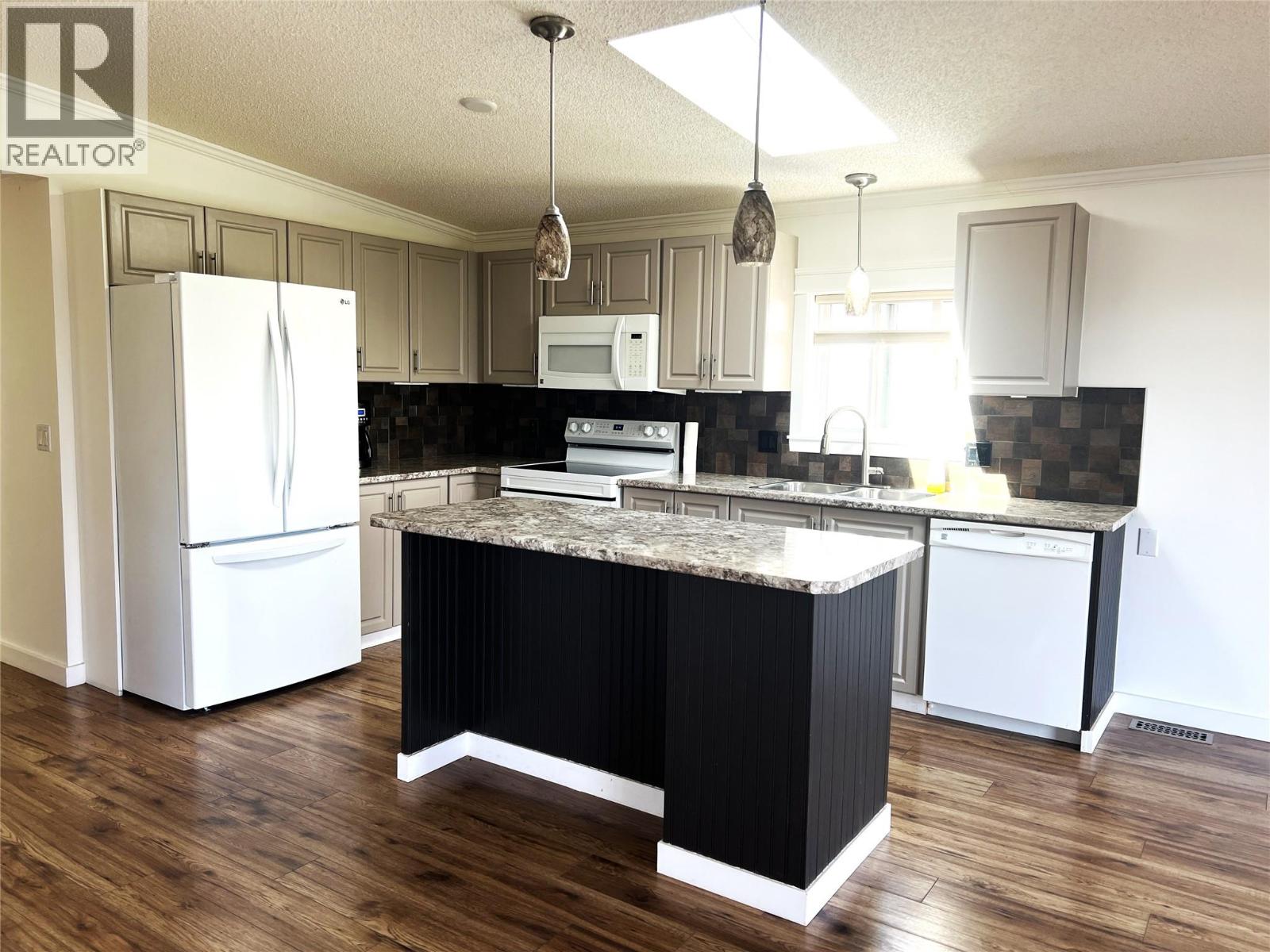 2932 Buckley Road Unit# 101, Sorrento, British Columbia  V0E 2W1 - Photo 3 - 10385777