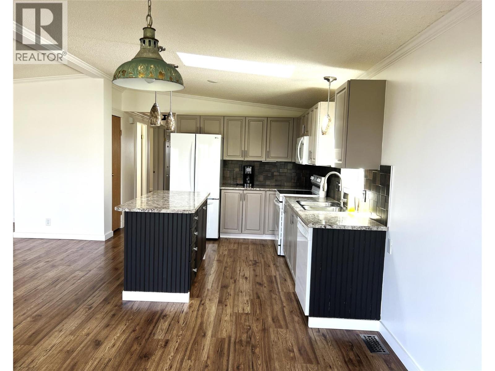 2932 Buckley Road Unit# 101, Sorrento, British Columbia  V0E 2W1 - Photo 4 - 10385777