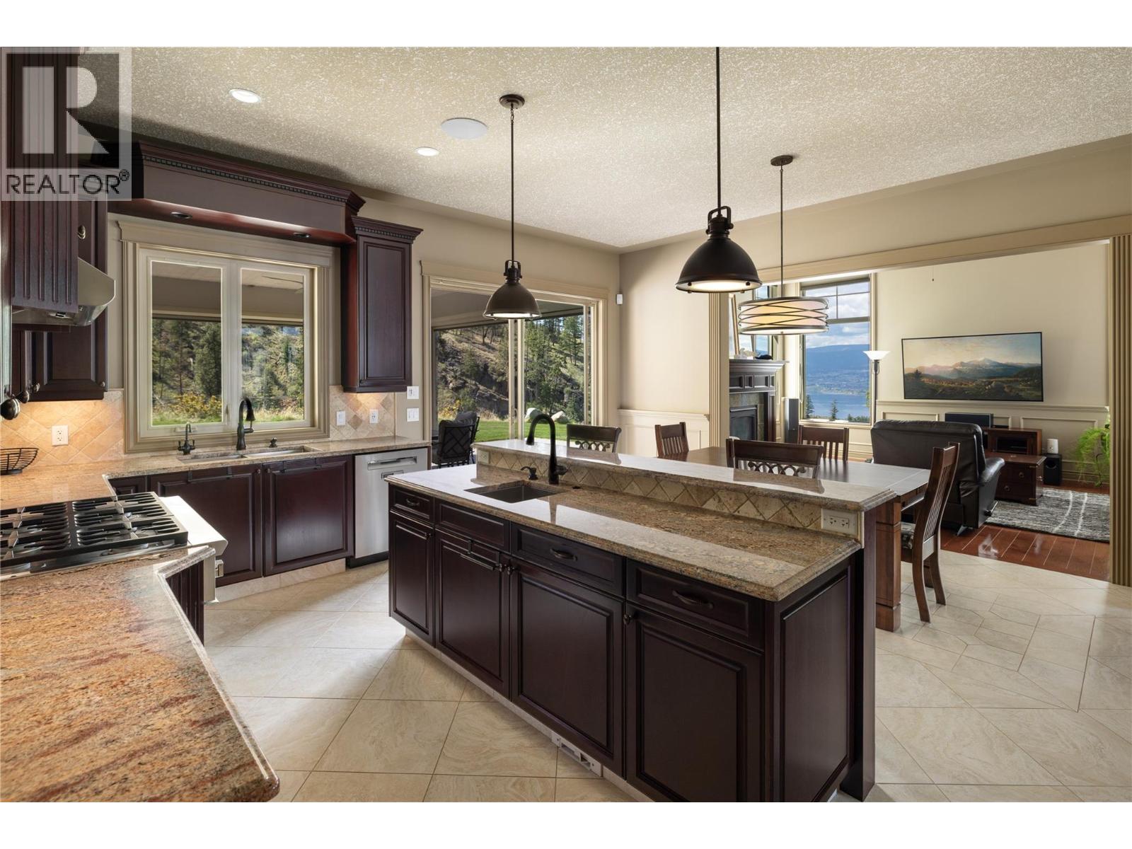 5723 Jasper Way, Kelowna, British Columbia  V1W 5L7 - Photo 12 - 10385630
