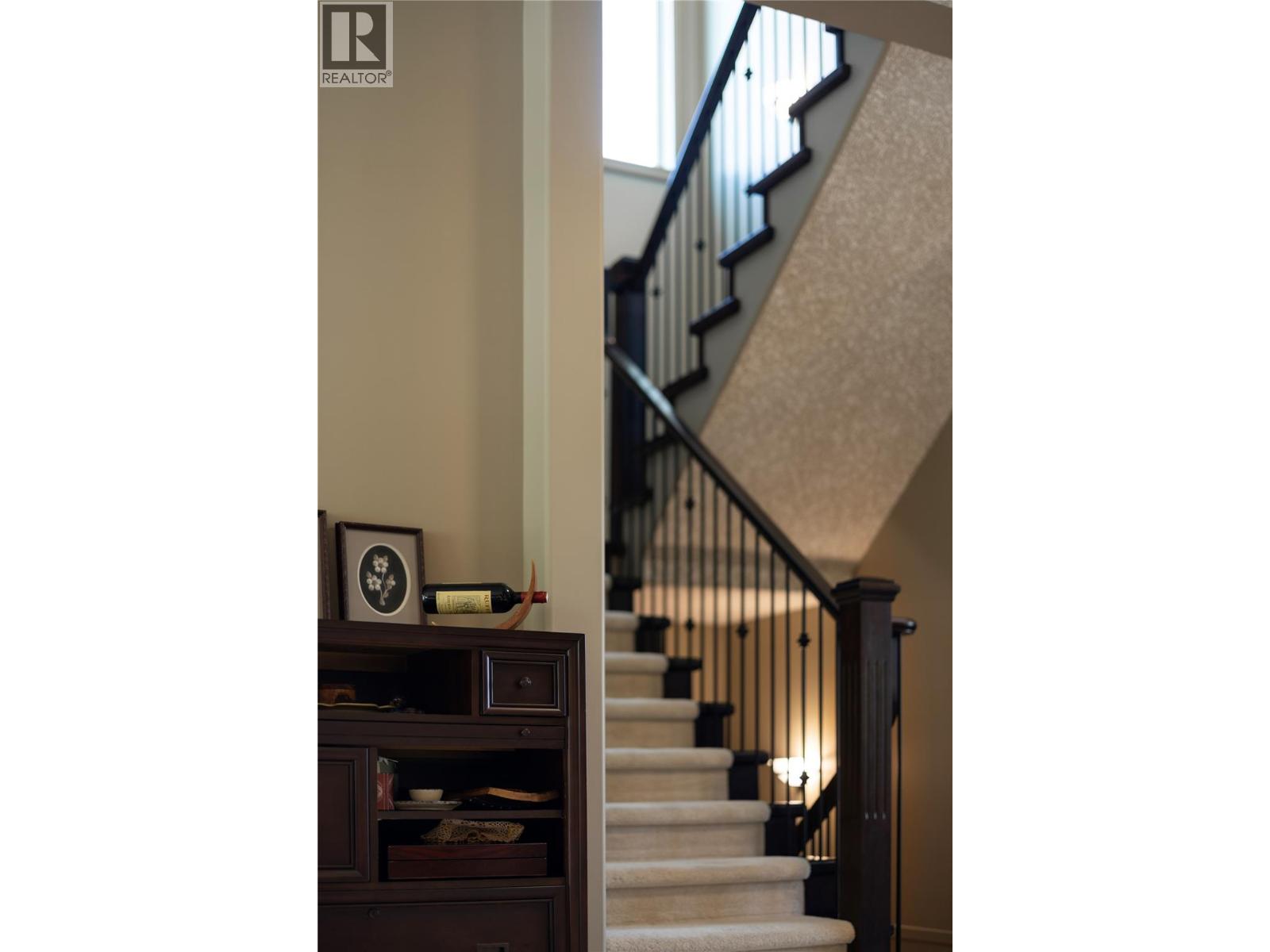 5723 Jasper Way, Kelowna, British Columbia  V1W 5L7 - Photo 21 - 10385630