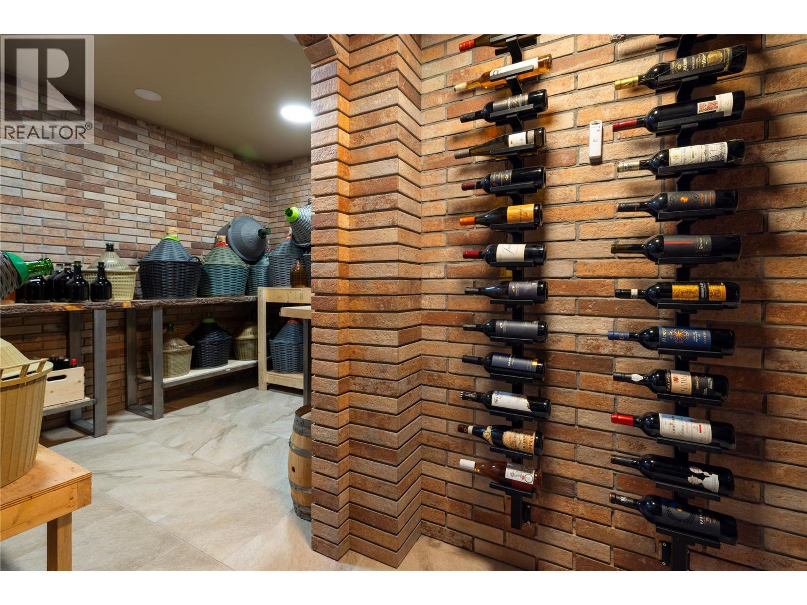 5723 Jasper Way, Kelowna, British Columbia  V1W 5L7 - Photo 26 - 10385630