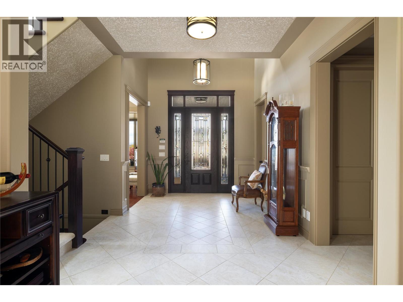 5723 Jasper Way, Kelowna, British Columbia  V1W 5L7 - Photo 7 - 10385630