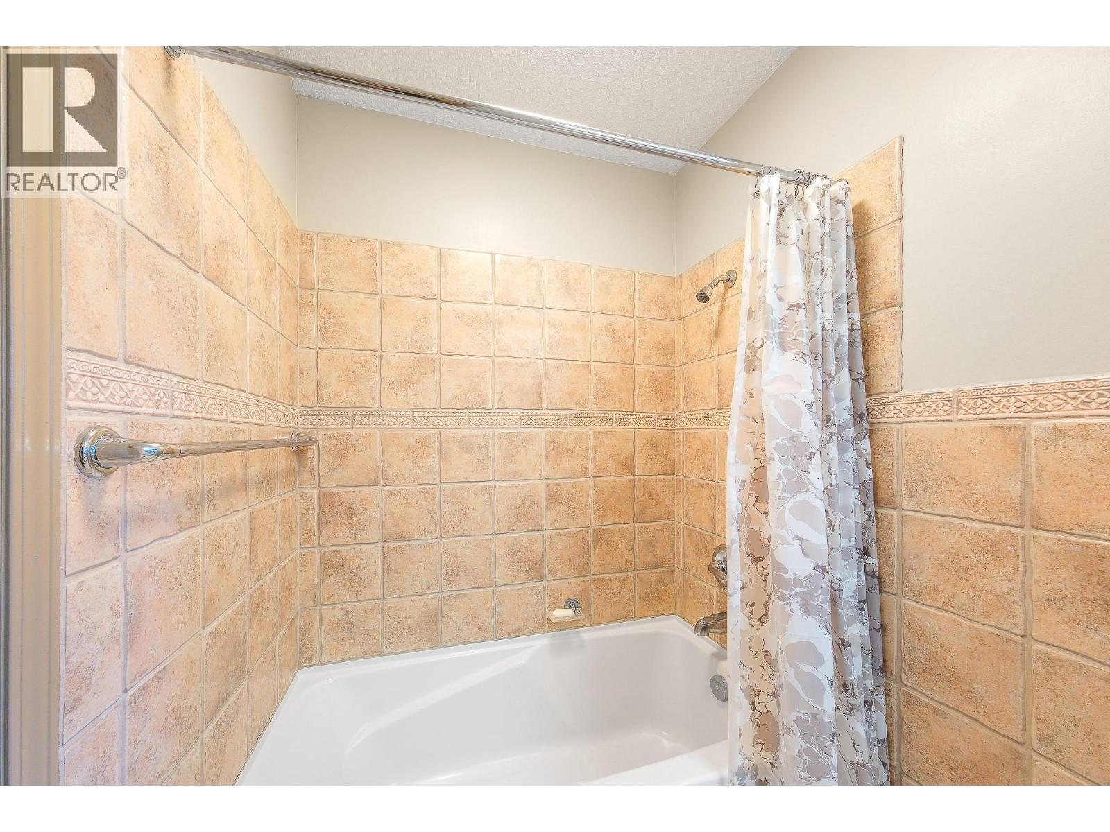 440 Molnar Road, Kelowna, British Columbia  V1X 5H6 - Photo 12 - 10385122