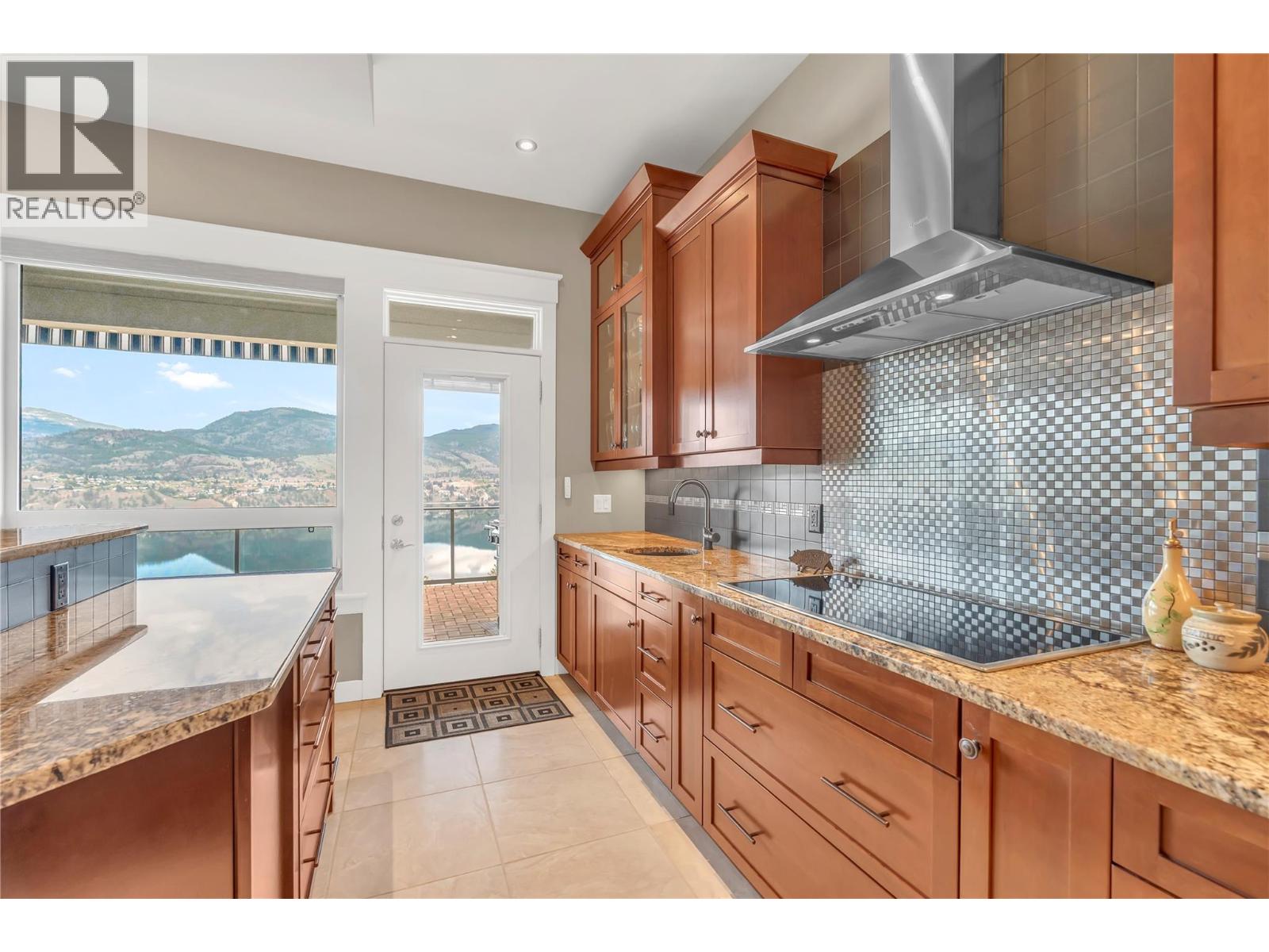 166 Vintage Boulevard, Okanagan Falls, British Columbia  V0H 1R3 - Photo 17 - 10384788