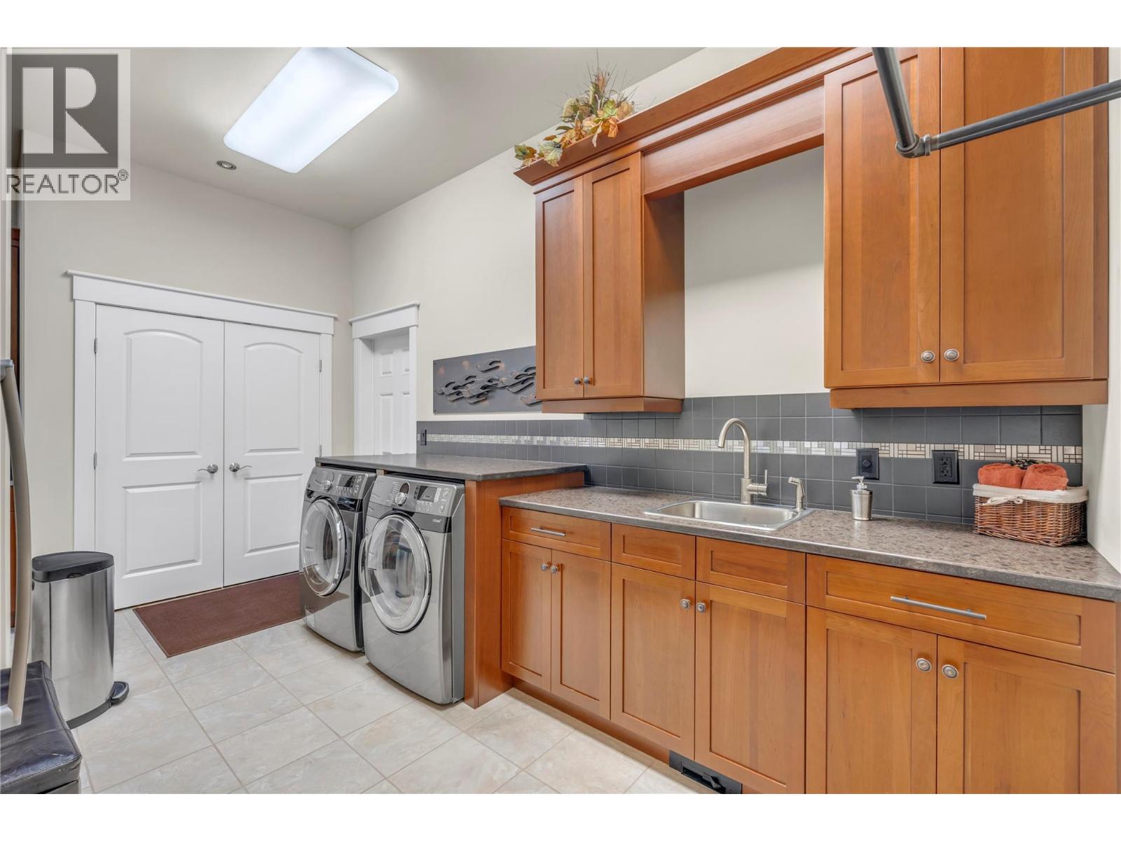 166 Vintage Boulevard, Okanagan Falls, British Columbia  V0H 1R3 - Photo 30 - 10384788