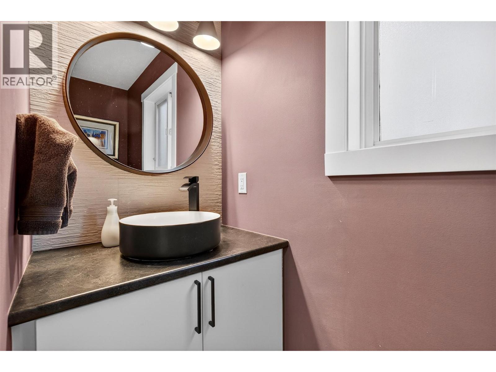 2220 Shannon Ridge Drive Unit# 109, West Kelowna, British Columbia  V4T 2T6 - Photo 25 - 10385490