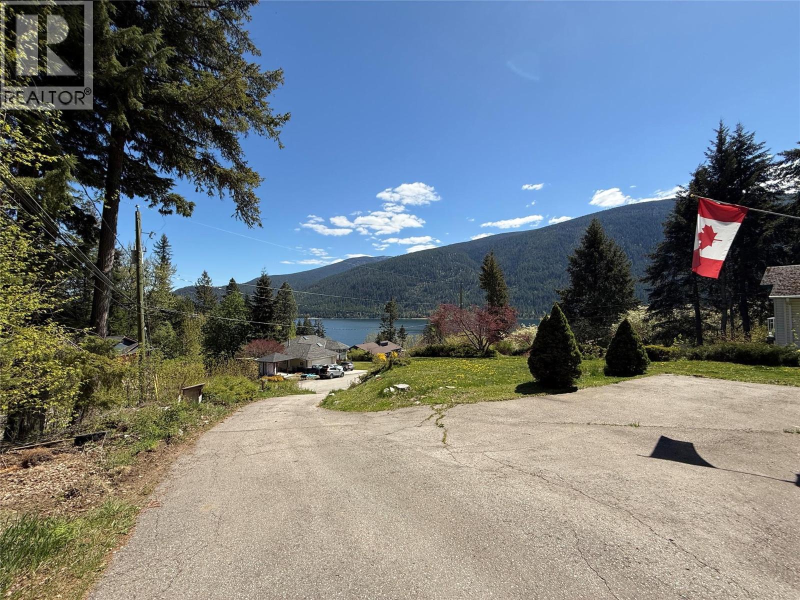 3461 Bodard Road, Nelson, British Columbia  V1L 6T3 - Photo 2 - 10385776