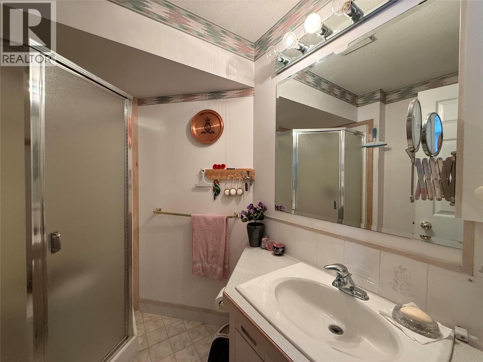 3461 Bodard Road, Nelson, British Columbia  V1L 6T3 - Photo 29 - 10385776