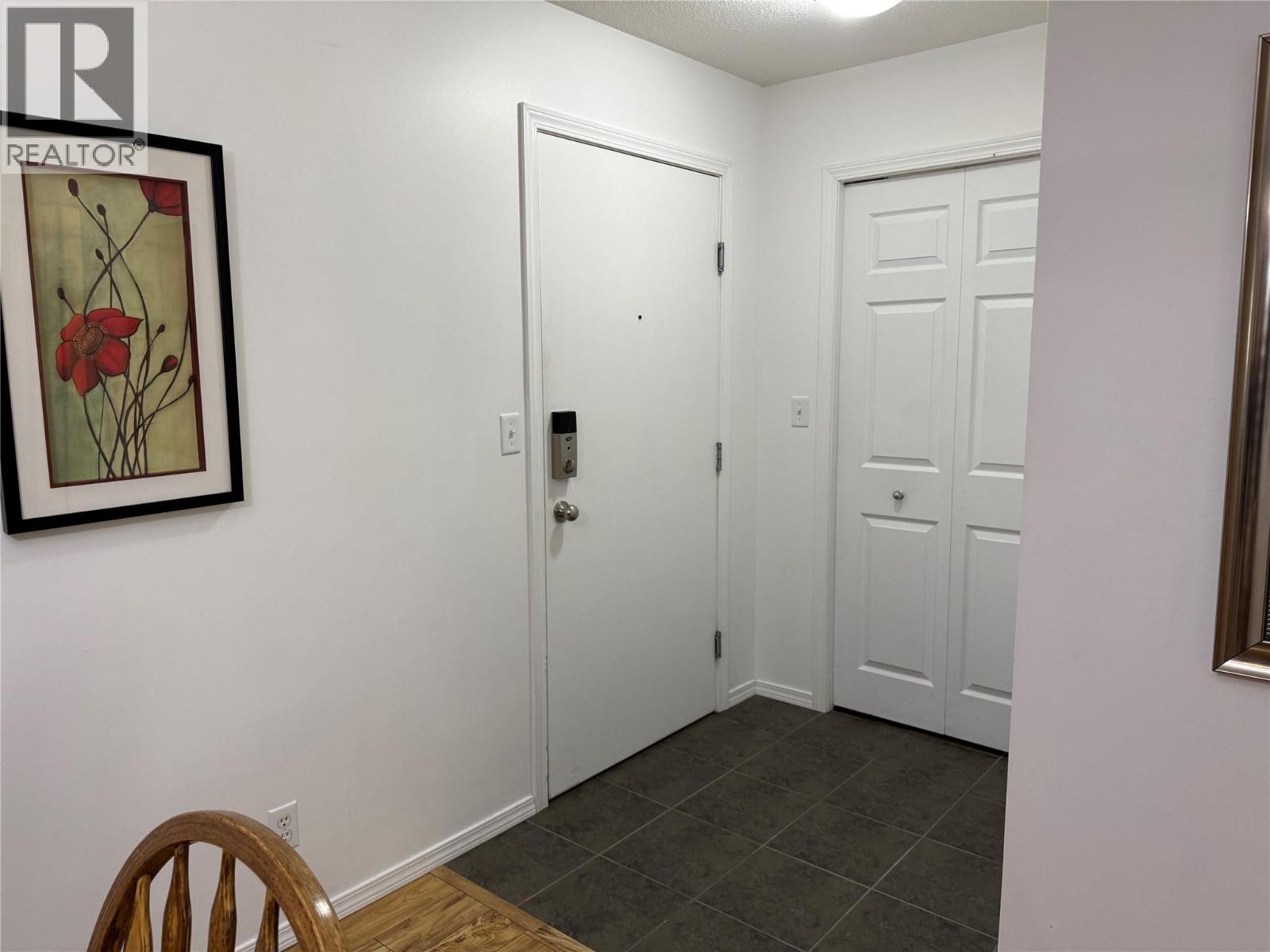 205 Third Avenue Unit# 2219, Invermere, British Columbia  V0A 1K7 - Photo 3 - 10385232