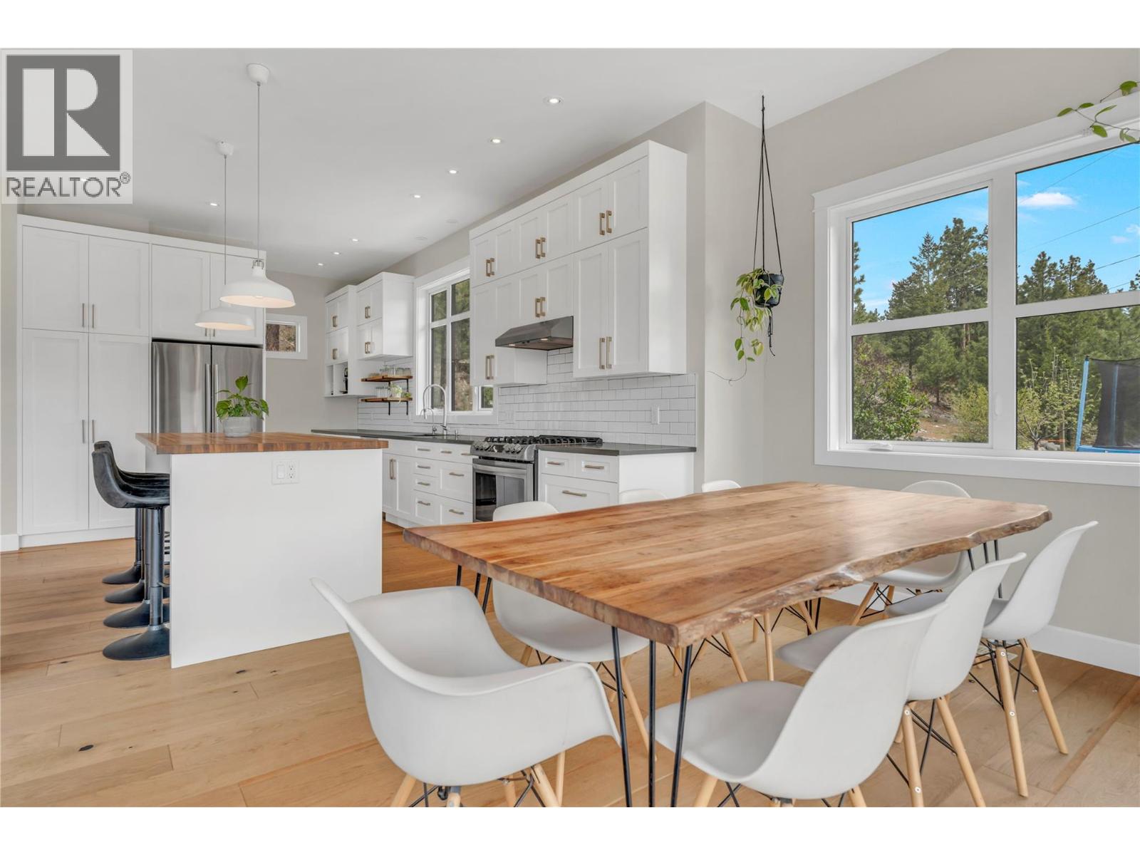 8388 Princeton Summerland Road, Summerland, British Columbia  V0H 1Z8 - Photo 11 - 10385815