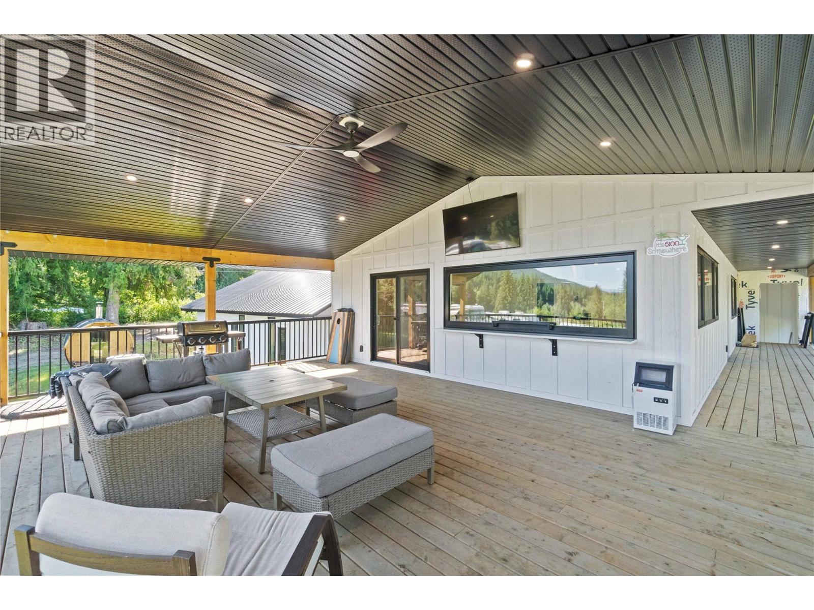 22 Parsons Road, Mara, British Columbia  V0E 2K0 - Photo 48 - 10385680
