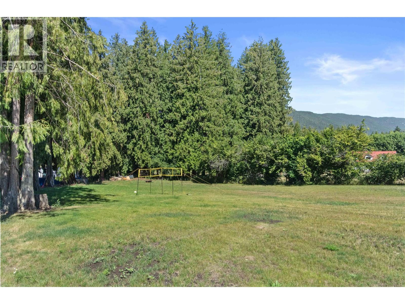 22 Parsons Road, Mara, British Columbia  V0E 2K0 - Photo 80 - 10385680