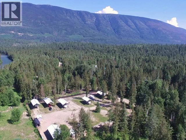 1701 Ireland Road Unit# 10, North Shuswap, British Columbia  V0E 1M9 - Photo 10 - 10385070