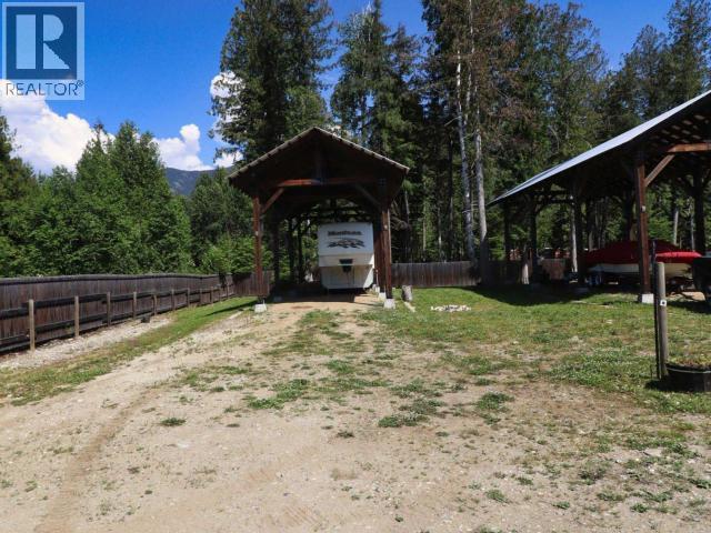 1701 Ireland Road Unit# 8, Seymour Arm, British Columbia  V0E 1M9 - Photo 4 - 10385066
