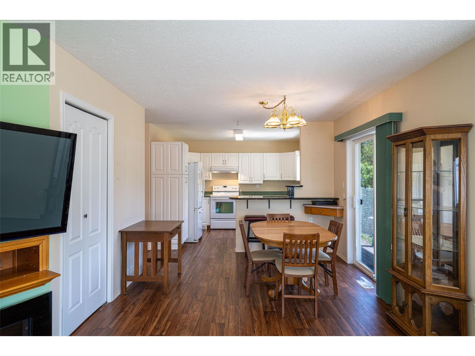 2716 Wolfenden Terrace Unit# 1, Armstrong, British Columbia  V4Y 2A6 - Photo 2 - 10385796