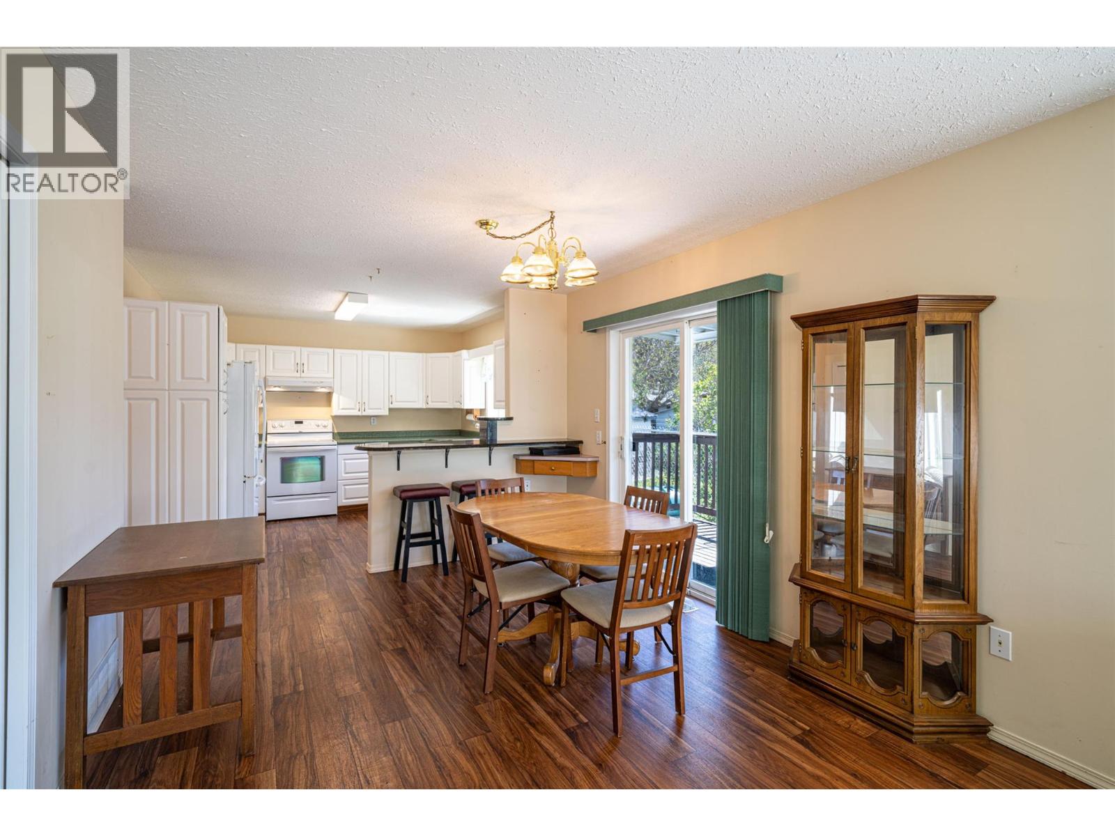 2716 Wolfenden Terrace Unit# 1, Armstrong, British Columbia  V4Y 2A6 - Photo 3 - 10385796