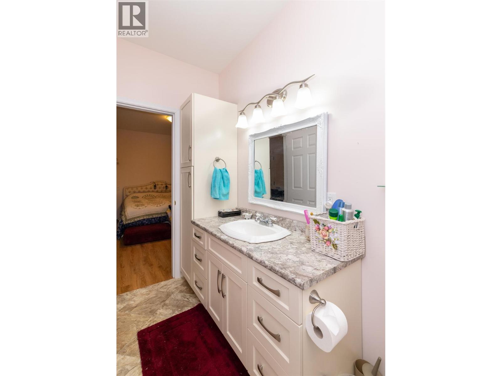 741 Enderby Mabel Lake Road, Enderby, British Columbia  V4Y 4K5 - Photo 18 - 10385544