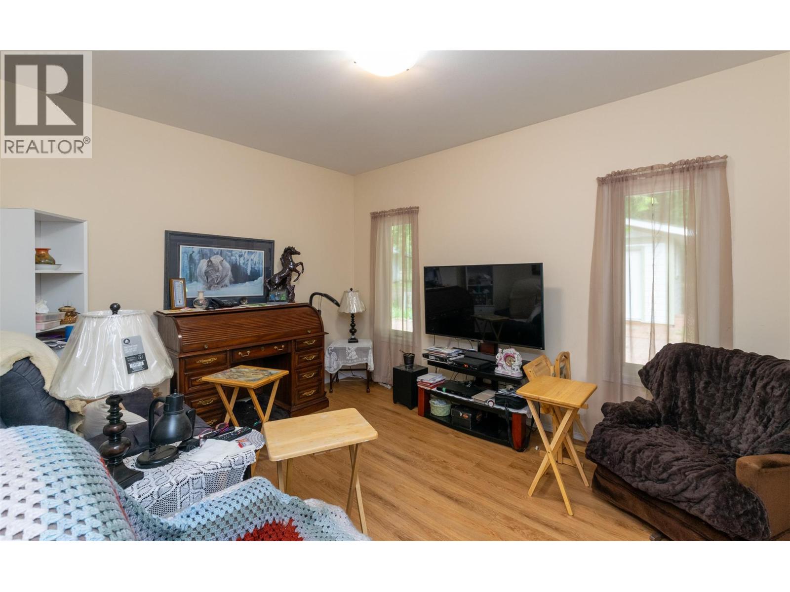 741 Enderby Mabel Lake Road, Enderby, British Columbia  V4Y 4K5 - Photo 21 - 10385544