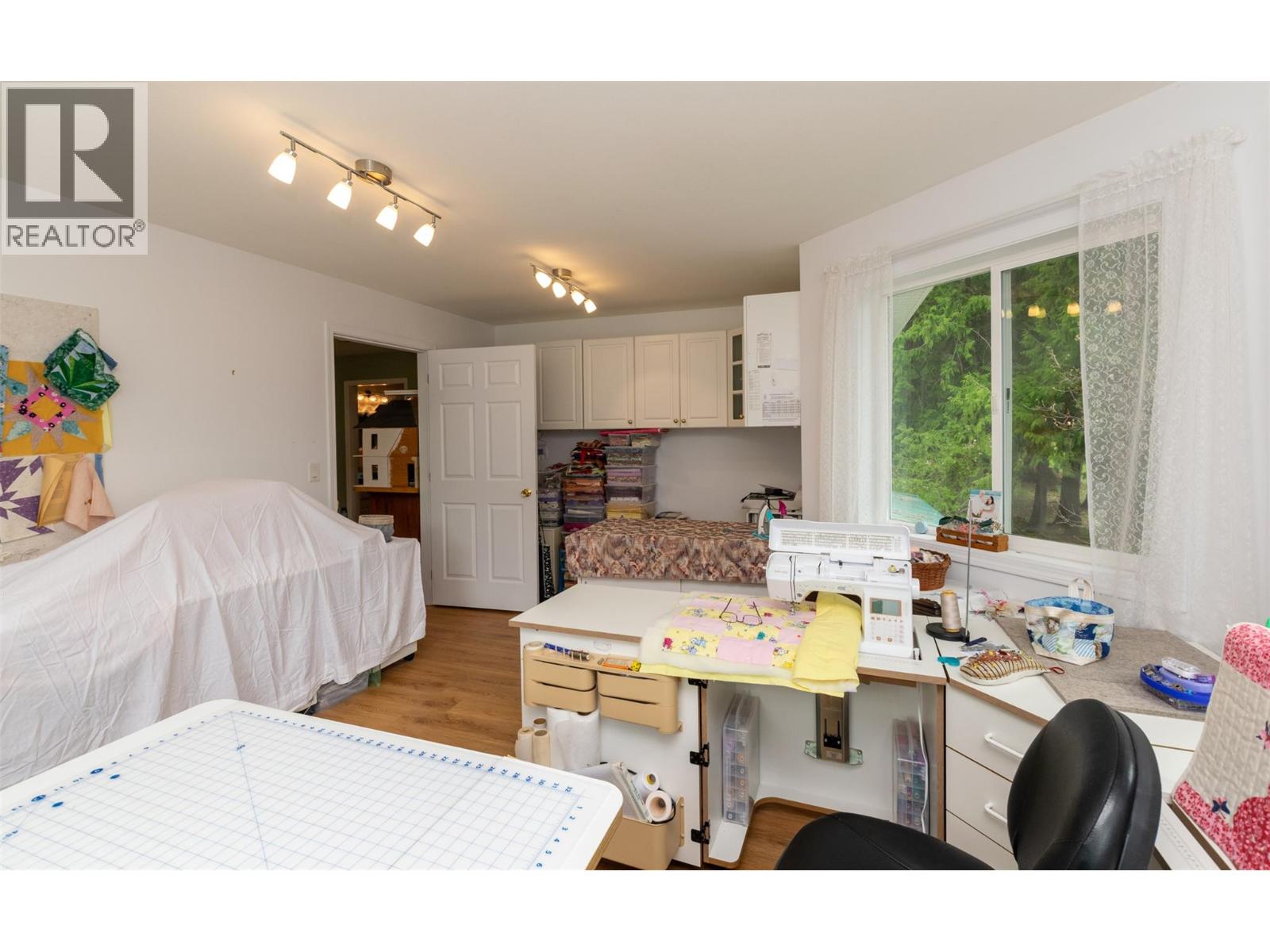 741 Enderby Mabel Lake Road, Enderby, British Columbia  V4Y 4K5 - Photo 30 - 10385544