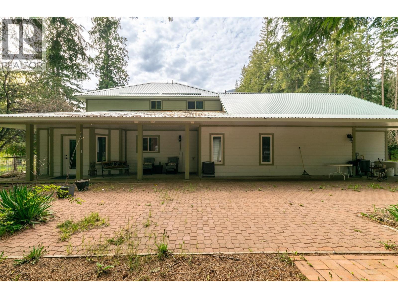 741 Enderby Mabel Lake Road, Enderby, British Columbia  V4Y 4K5 - Photo 41 - 10385544