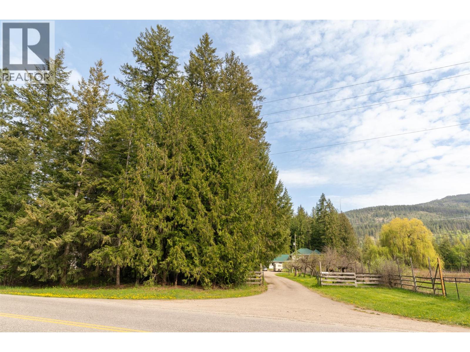 741 Enderby Mabel Lake Road, Enderby, British Columbia  V4Y 4K5 - Photo 55 - 10385544