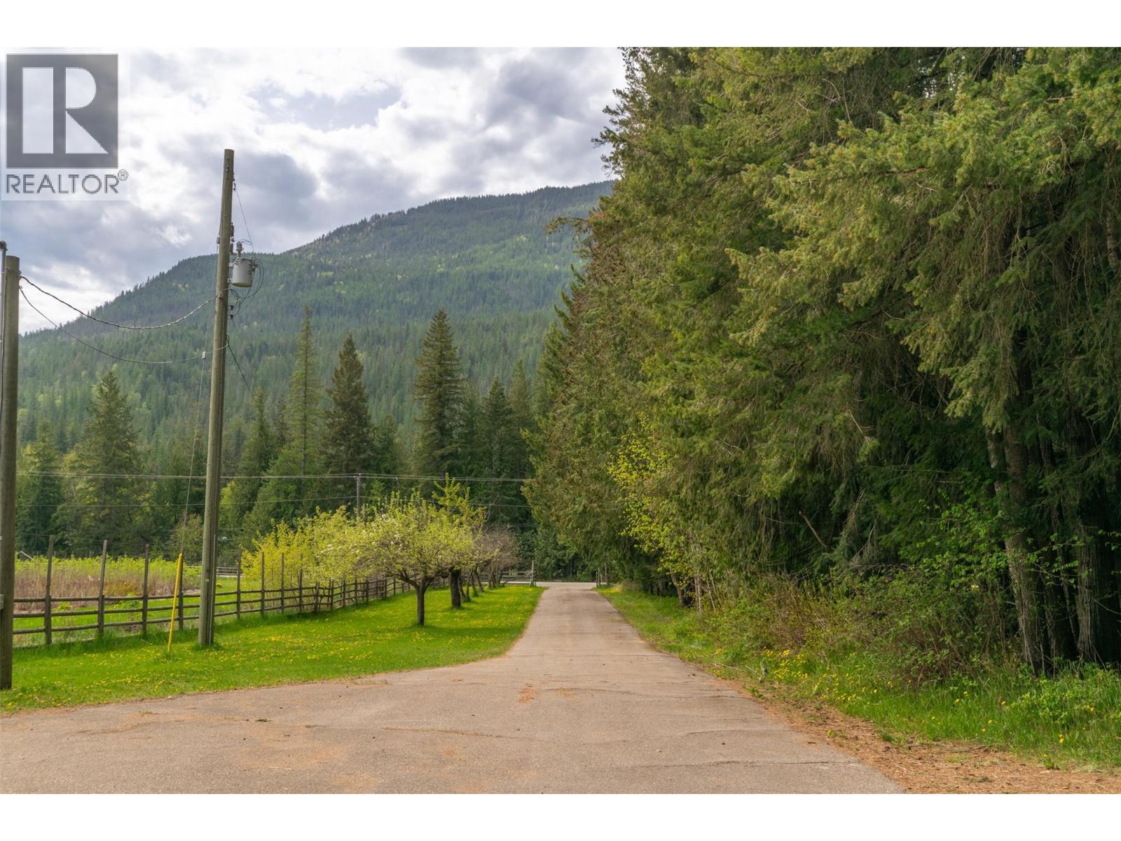 741 Enderby Mabel Lake Road, Enderby, British Columbia  V4Y 4K5 - Photo 57 - 10385544