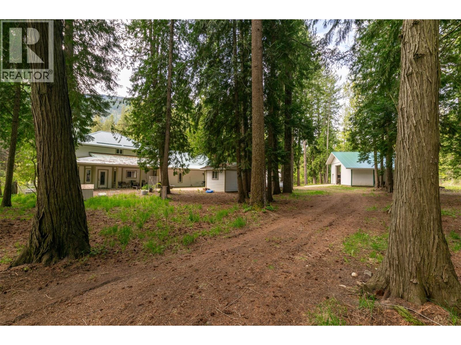 741 Enderby Mabel Lake Road, Enderby, British Columbia  V4Y 4K5 - Photo 64 - 10385544