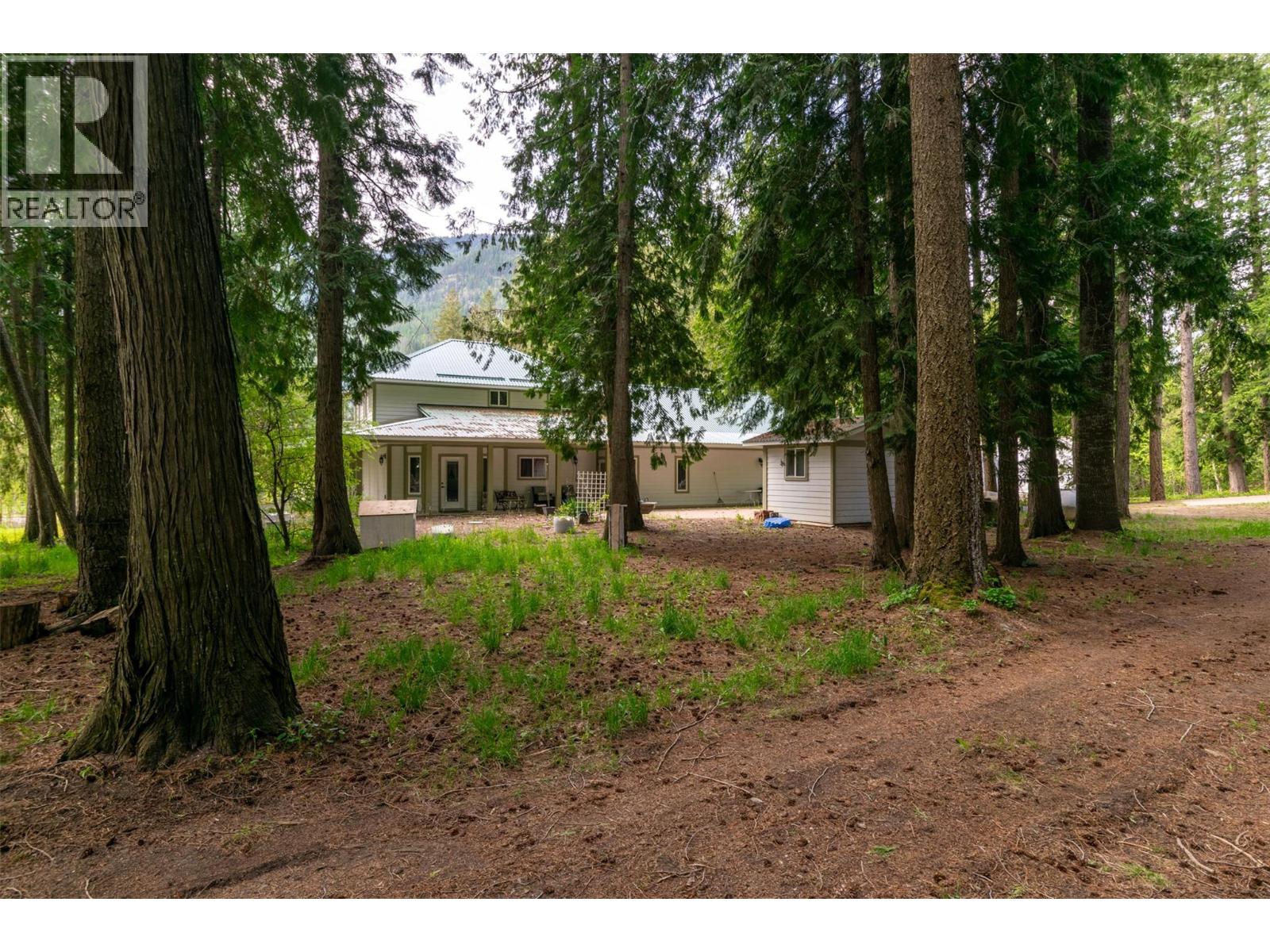 741 Enderby Mabel Lake Road, Enderby, British Columbia  V4Y 4K5 - Photo 70 - 10385544