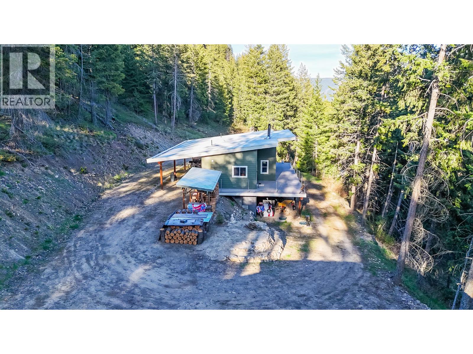 1771 Skimikin Road, Tappen, British Columbia  V0E 2X0 - Photo 10 - 10385824