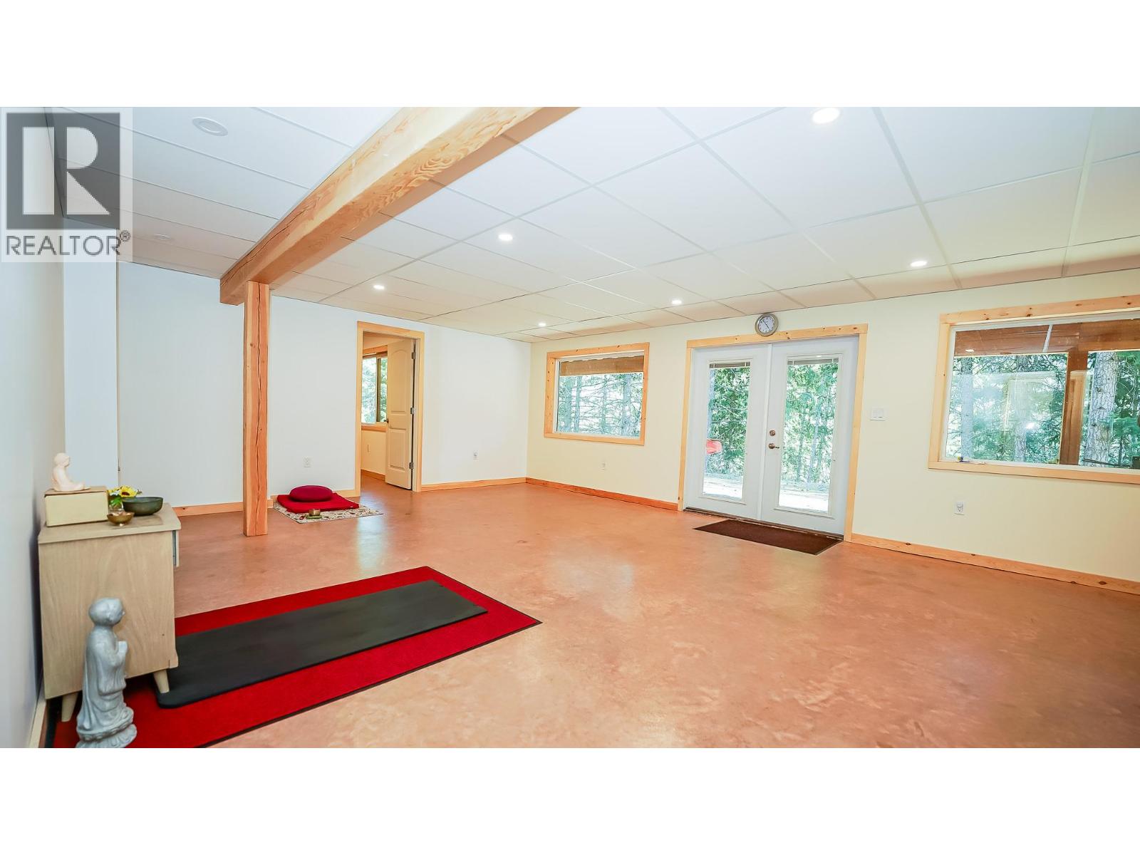 1771 Skimikin Road, Tappen, British Columbia  V0E 2X0 - Photo 6 - 10385824