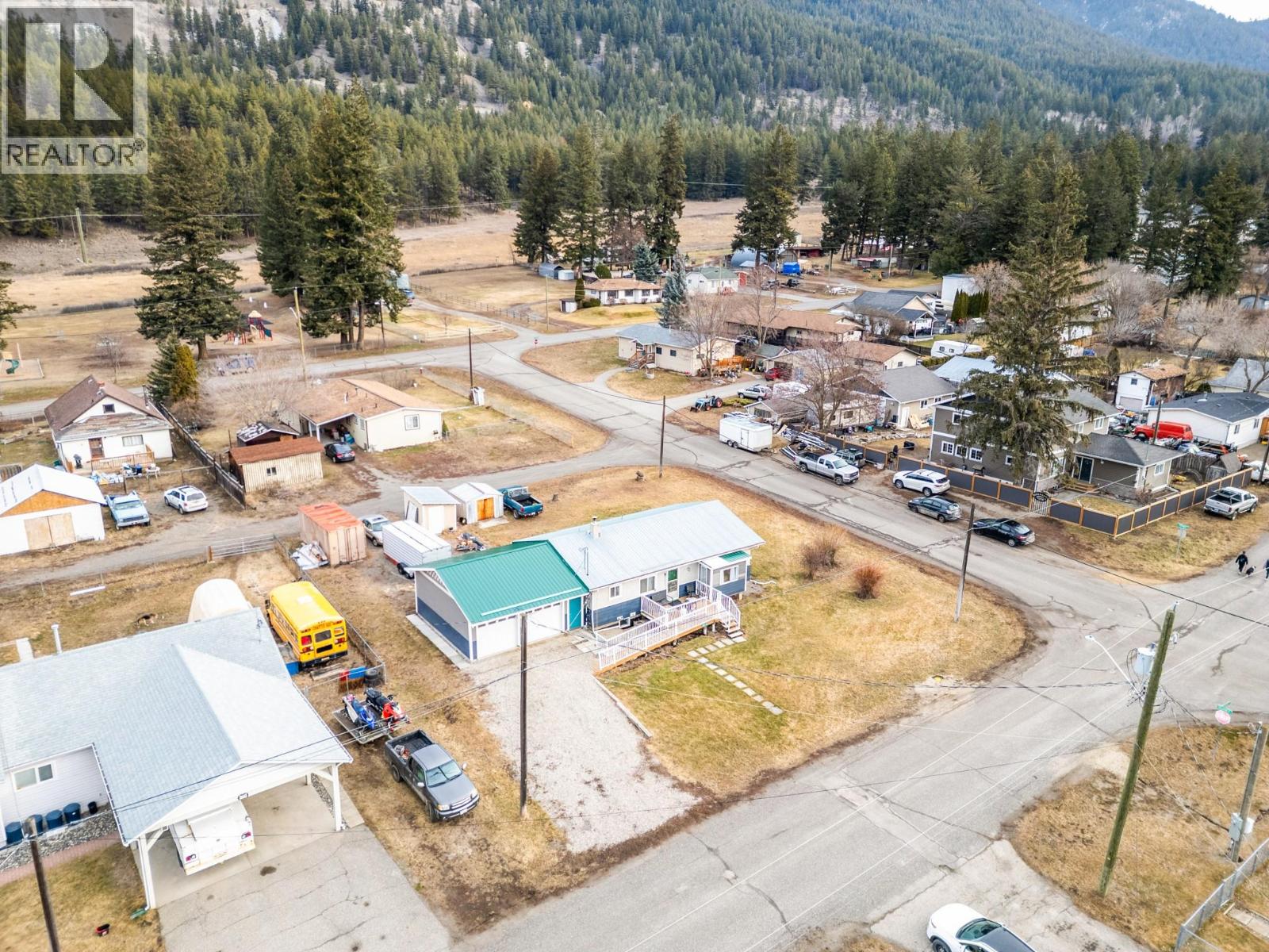 5714 Ponderosa Road, Falkland, British Columbia  V0E 1W0 - Photo 41 - 10385856