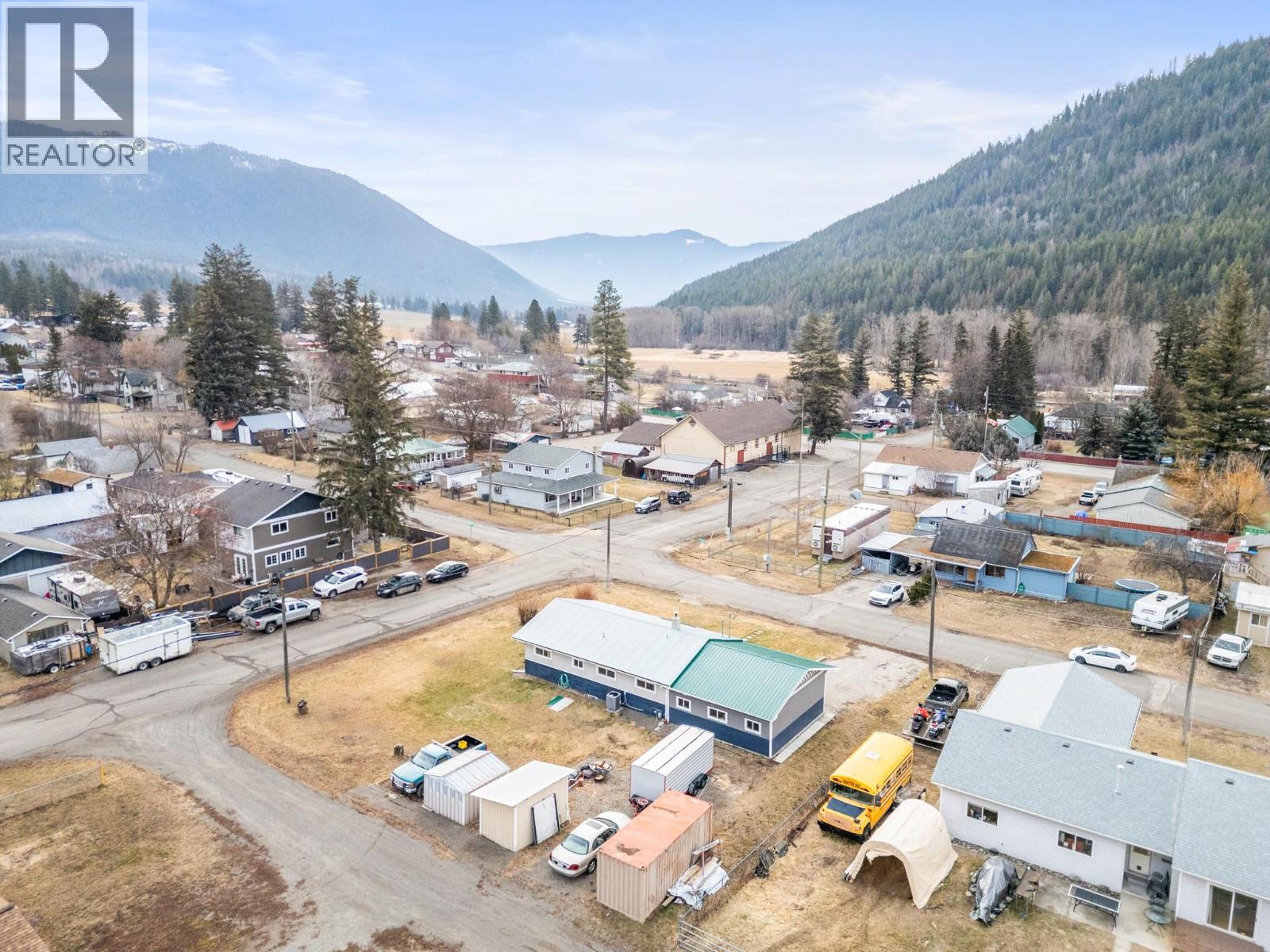 5714 Ponderosa Road, Falkland, British Columbia  V0E 1W0 - Photo 44 - 10385856