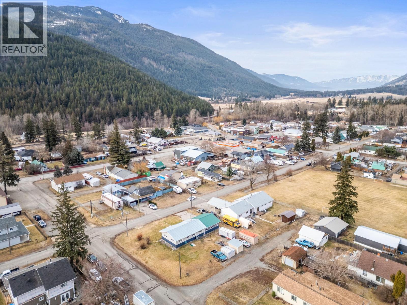 5714 Ponderosa Road, Falkland, British Columbia  V0E 1W0 - Photo 46 - 10385856