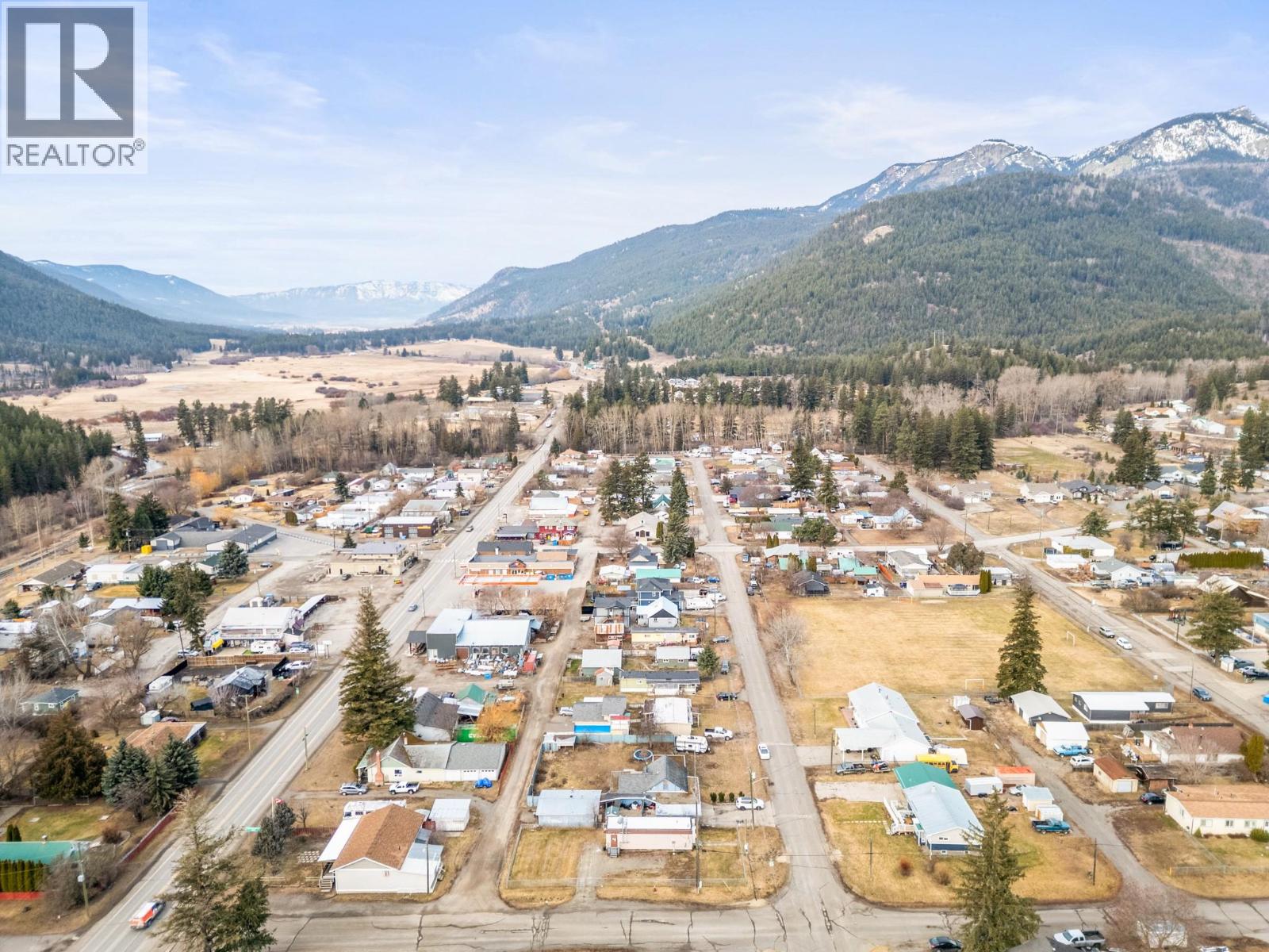 5714 Ponderosa Road, Falkland, British Columbia  V0E 1W0 - Photo 49 - 10385856