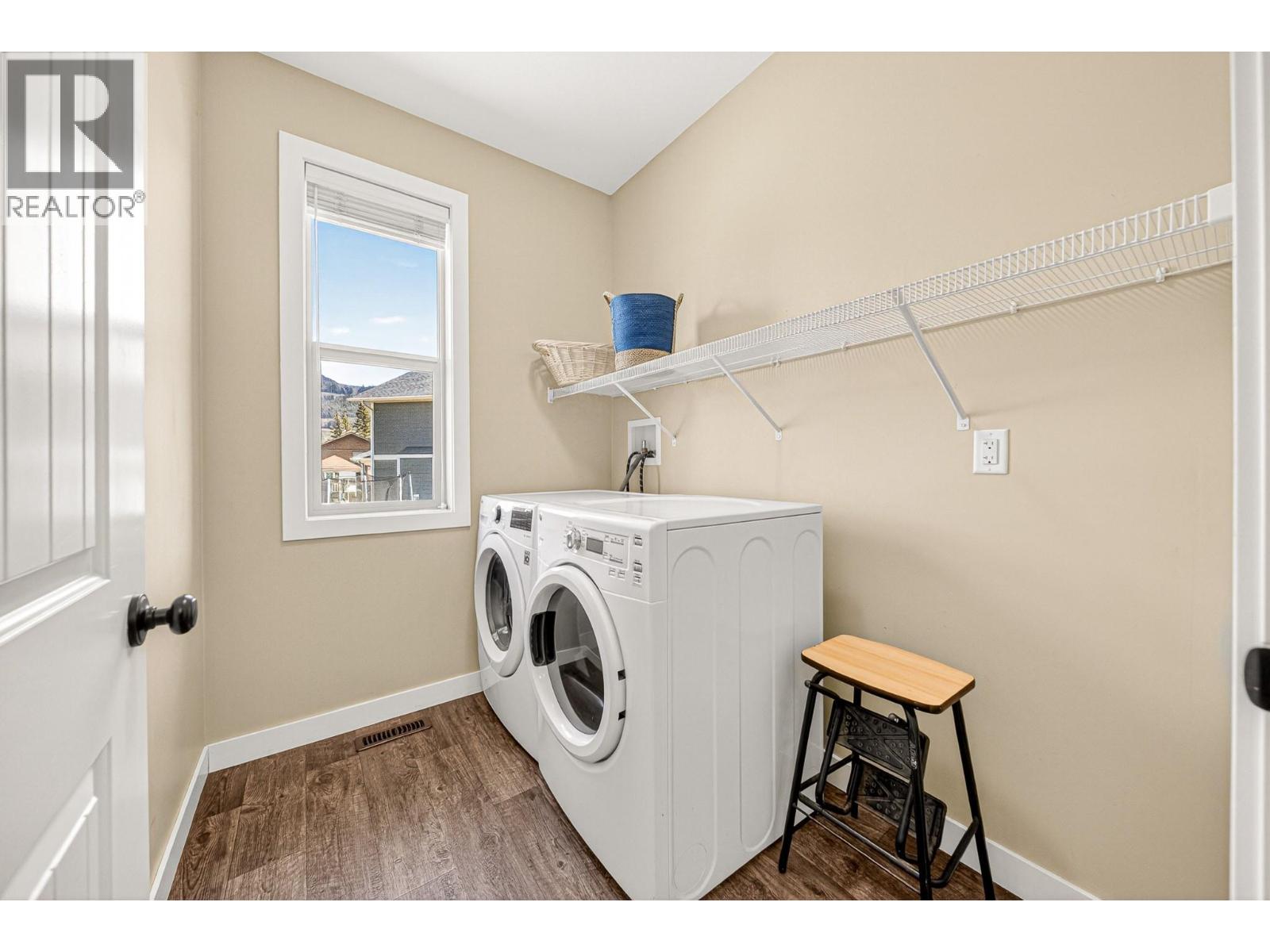 2309 Falcon Court, Sparwood, British Columbia  V0B 2G2 - Photo 20 - 10384416