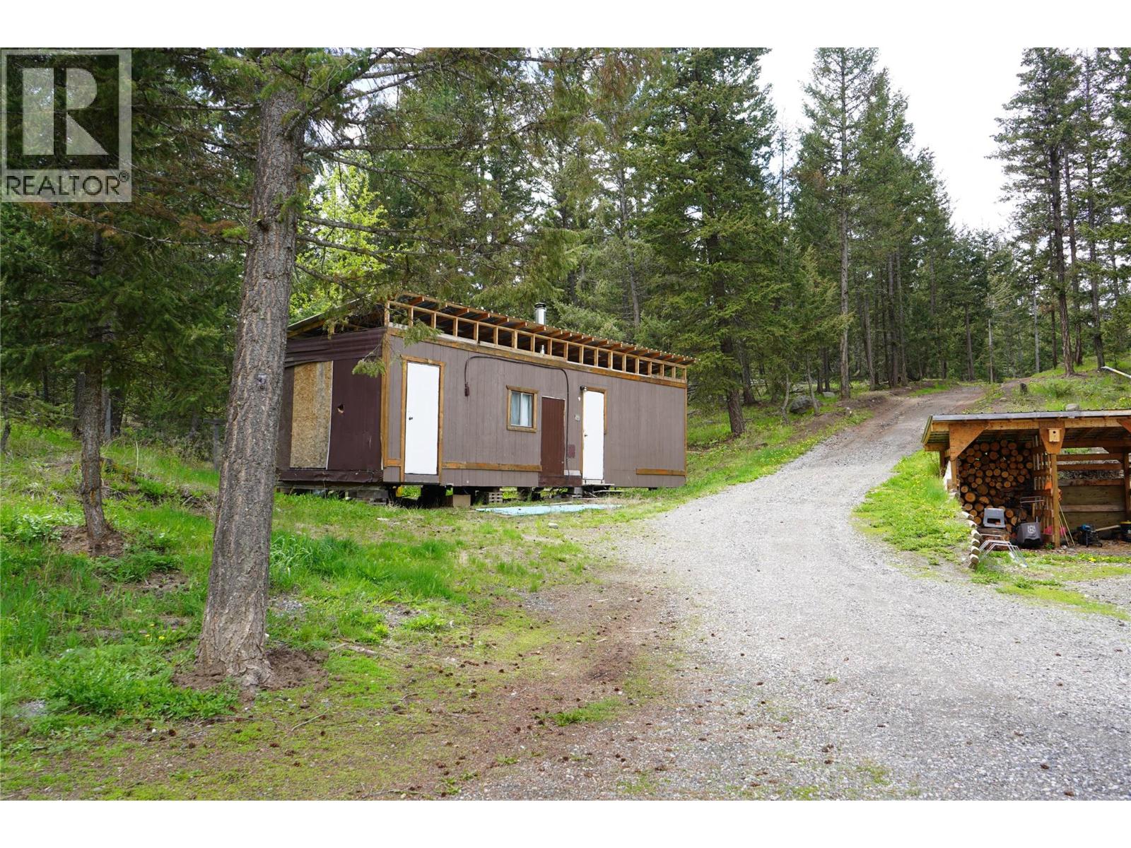 1741 Chasm Road, Clinton, British Columbia  V0K 1K0 - Photo 21 - 10385245