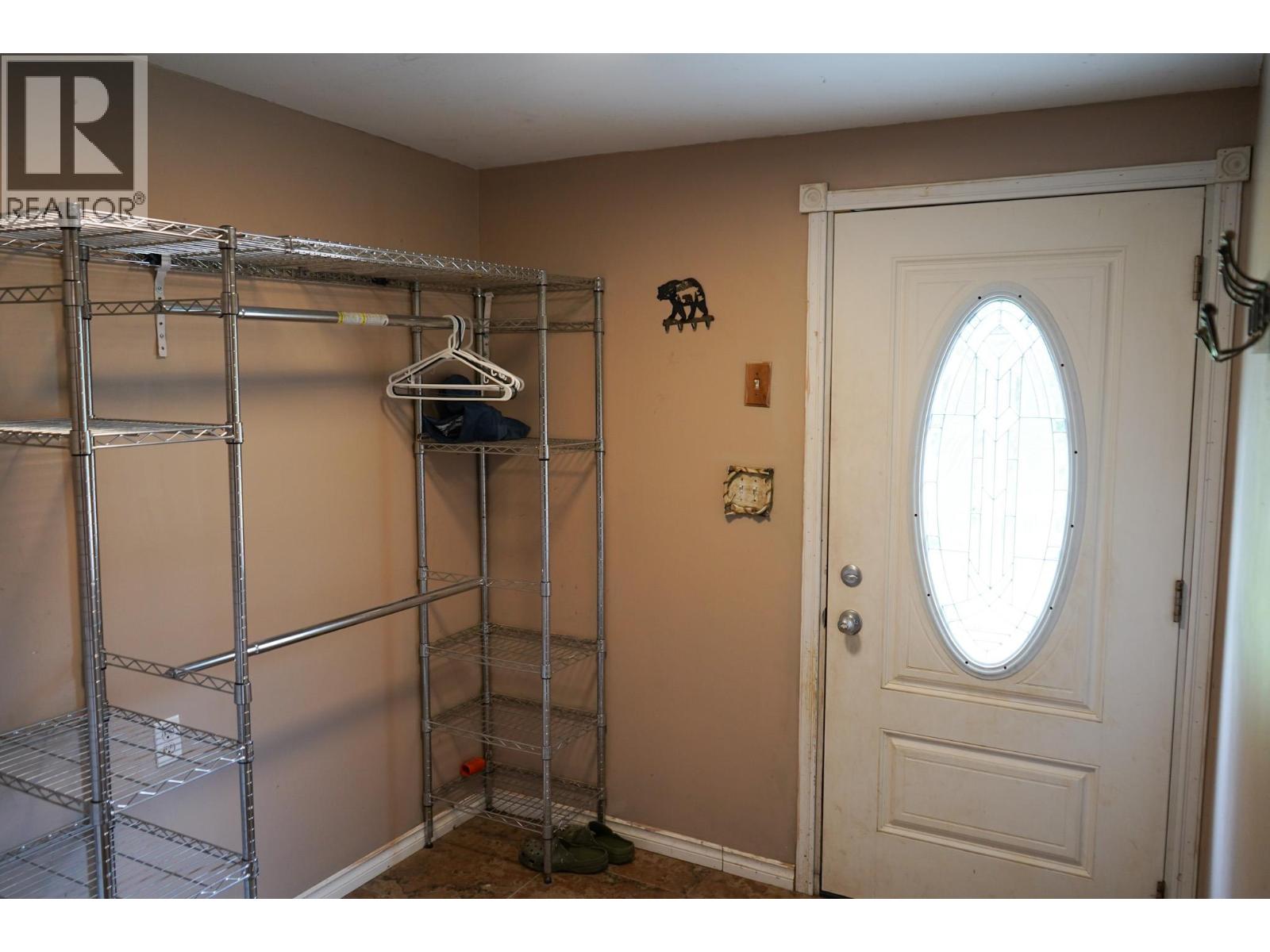 1741 Chasm Road, Clinton, British Columbia  V0K 1K0 - Photo 28 - 10385245