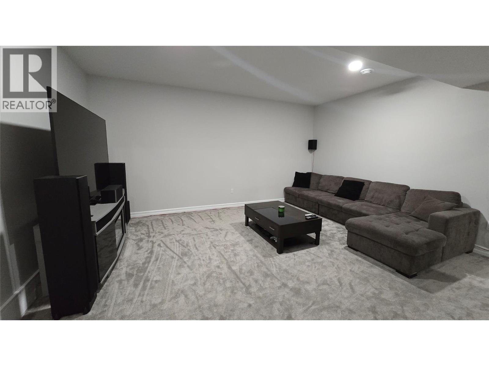 9108 8 Street, Dawson Creek, British Columbia  V1G 3N4 - Photo 13 - 10385891