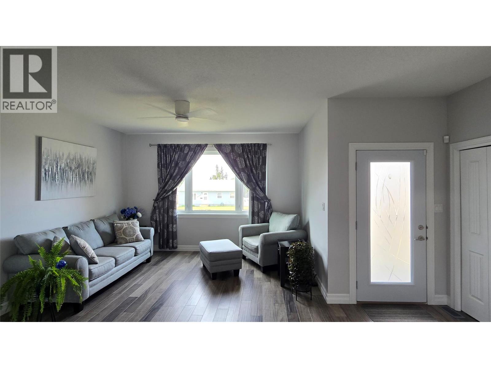 9108 8 Street, Dawson Creek, British Columbia  V1G 3N4 - Photo 6 - 10385891