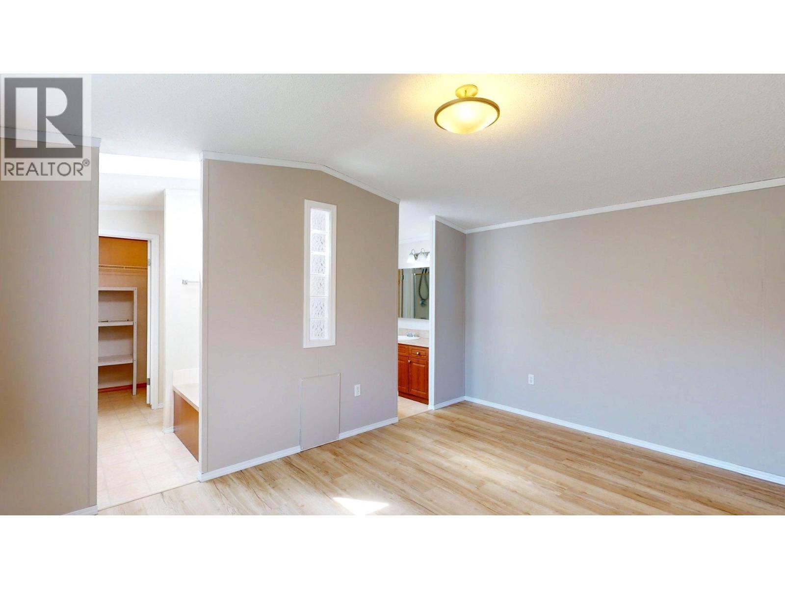 100 Aspen Drive Unit# 121, Sparwood, British Columbia  V0B 2G0 - Photo 15 - 10385883