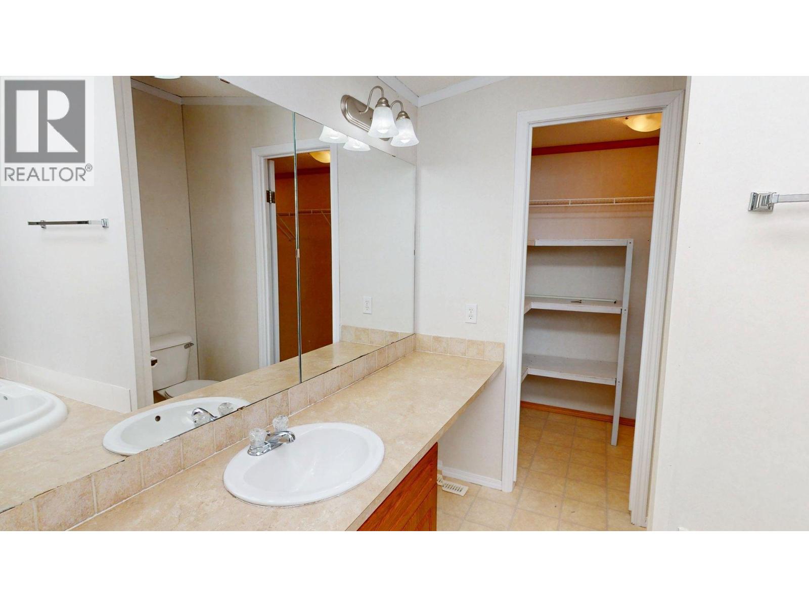 100 Aspen Drive Unit# 121, Sparwood, British Columbia  V0B 2G0 - Photo 18 - 10385883