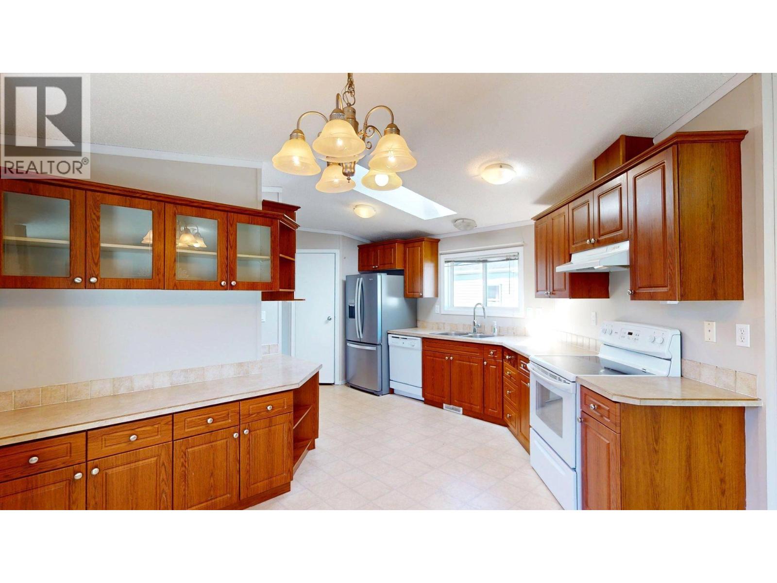 100 Aspen Drive Unit# 121, Sparwood, British Columbia  V0B 2G0 - Photo 6 - 10385883