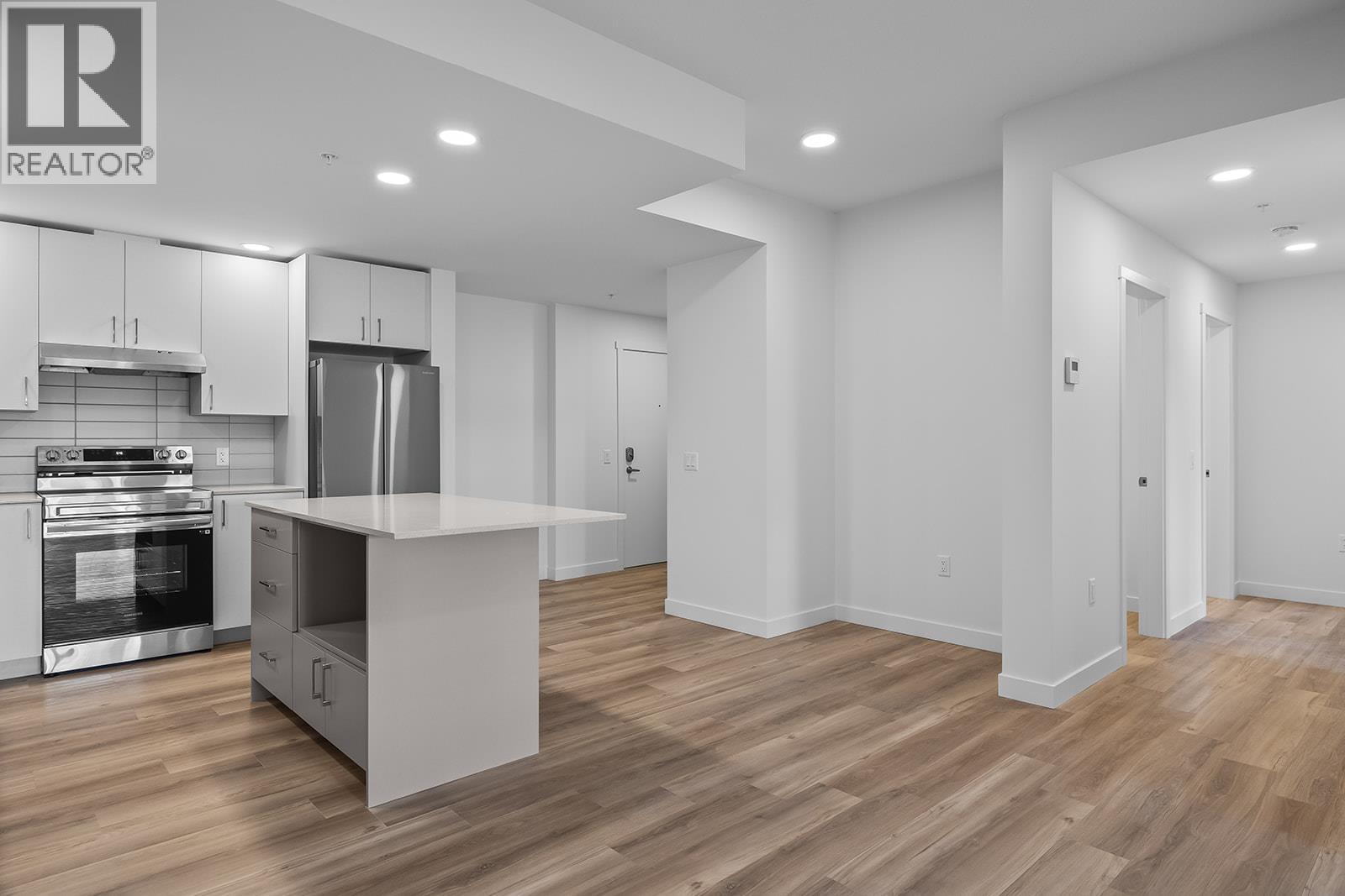 1057 Frost Road Unit# 113, Kelowna, British Columbia  V1W 0G7 - Photo 5 - 10385520