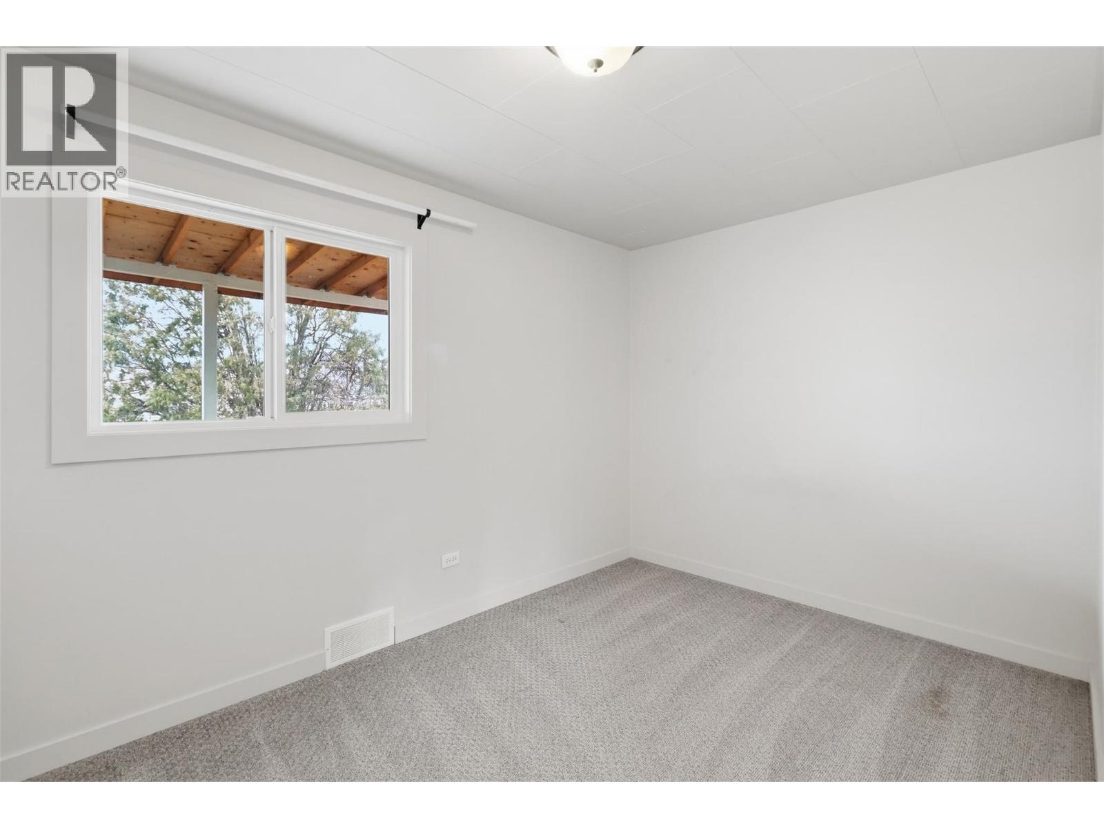 133 Cedar Street, Kamloops, British Columbia  V2B 1G2 - Photo 10 - 10385899