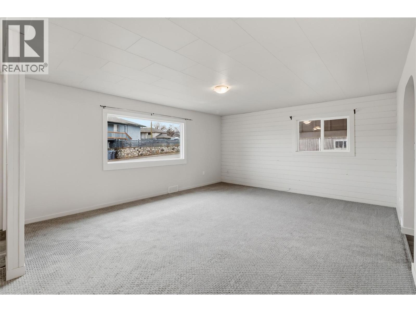 133 Cedar Street, Kamloops, British Columbia  V2B 1G2 - Photo 6 - 10385899