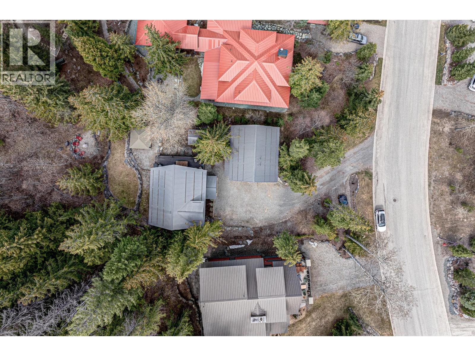 19 Alpine Trail Crescent, Fernie, British Columbia  V0B 1M5 - Photo 11 - 10383898