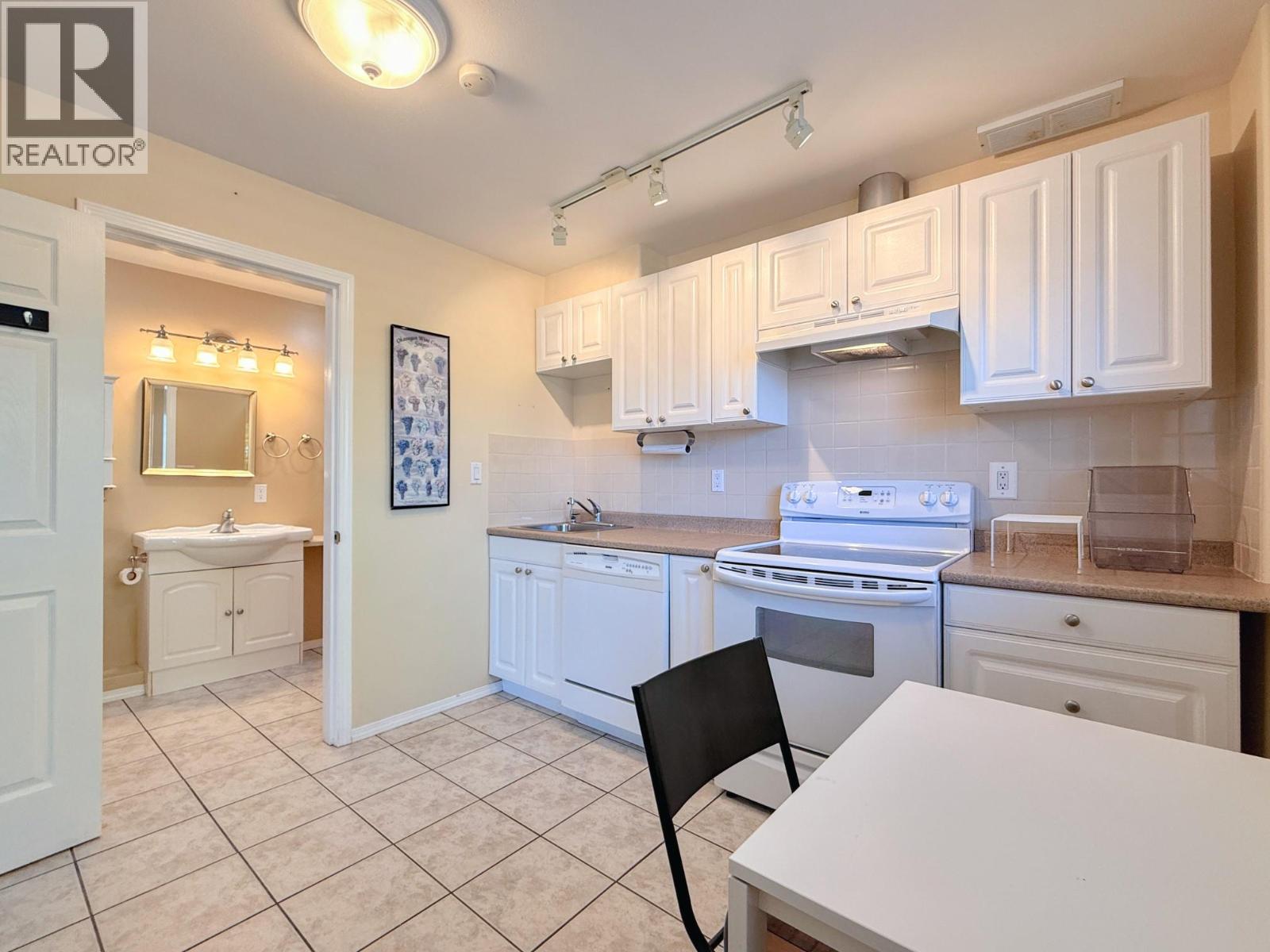 4016 Pebble Beach Drive, Osoyoos, British Columbia  V0H 1V4 - Photo 31 - 10383172