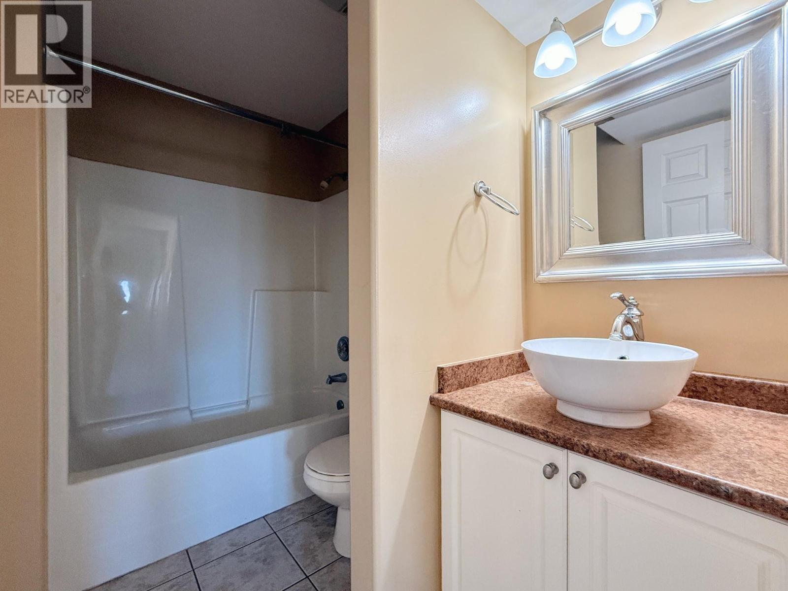 4016 Pebble Beach Drive, Osoyoos, British Columbia  V0H 1V4 - Photo 34 - 10383172